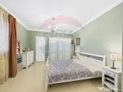 Apartament cu 2 camere de vânzare pe strada Londra in zo...