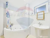 Apartament cu 2 camere de vânzare pe strada Londra in zo...