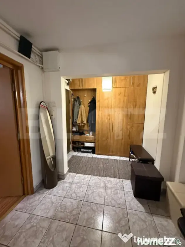 Apartament 4 camere, 80 mp 1986 ,mobilat/utilat, zona Maras