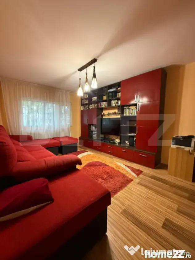 Apartament 4 camere, 80 mp 1986 ,mobilat/utilat, zona Maras