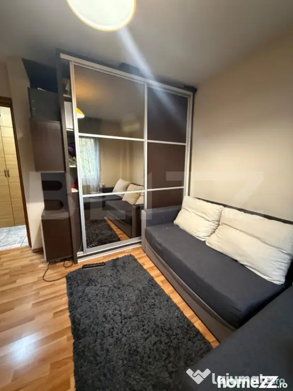 Apartament 4 camere, 80 mp 1986 ,mobilat/utilat, zona Maras