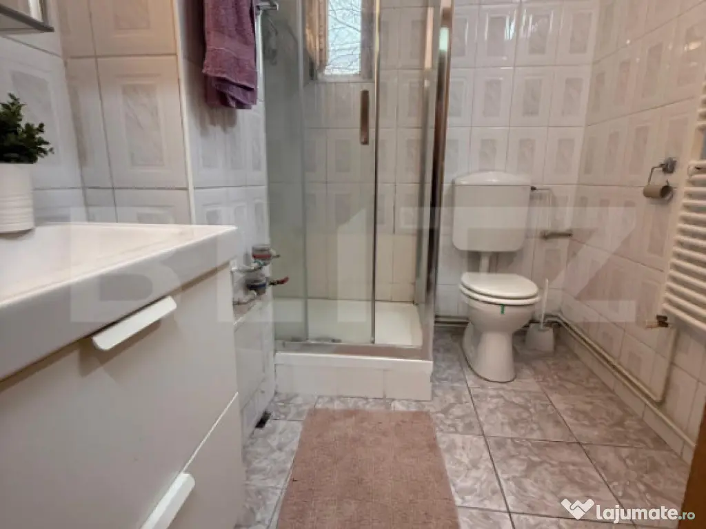 Apartament 4 camere, 80 mp, mobilat/utilat, zona Vest