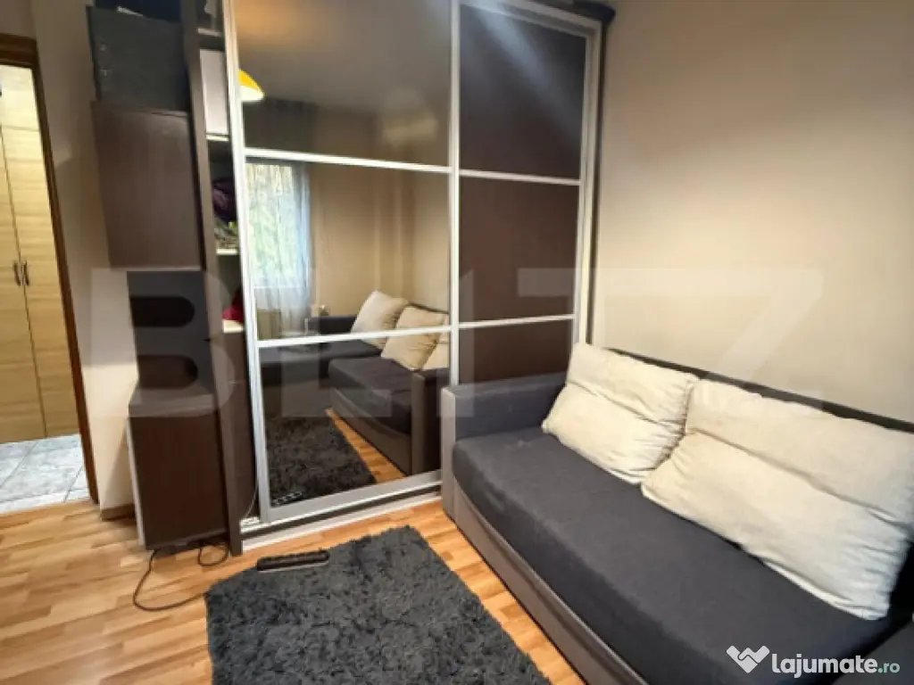 Apartament 4 camere, 80 mp, mobilat/utilat, zona Vest