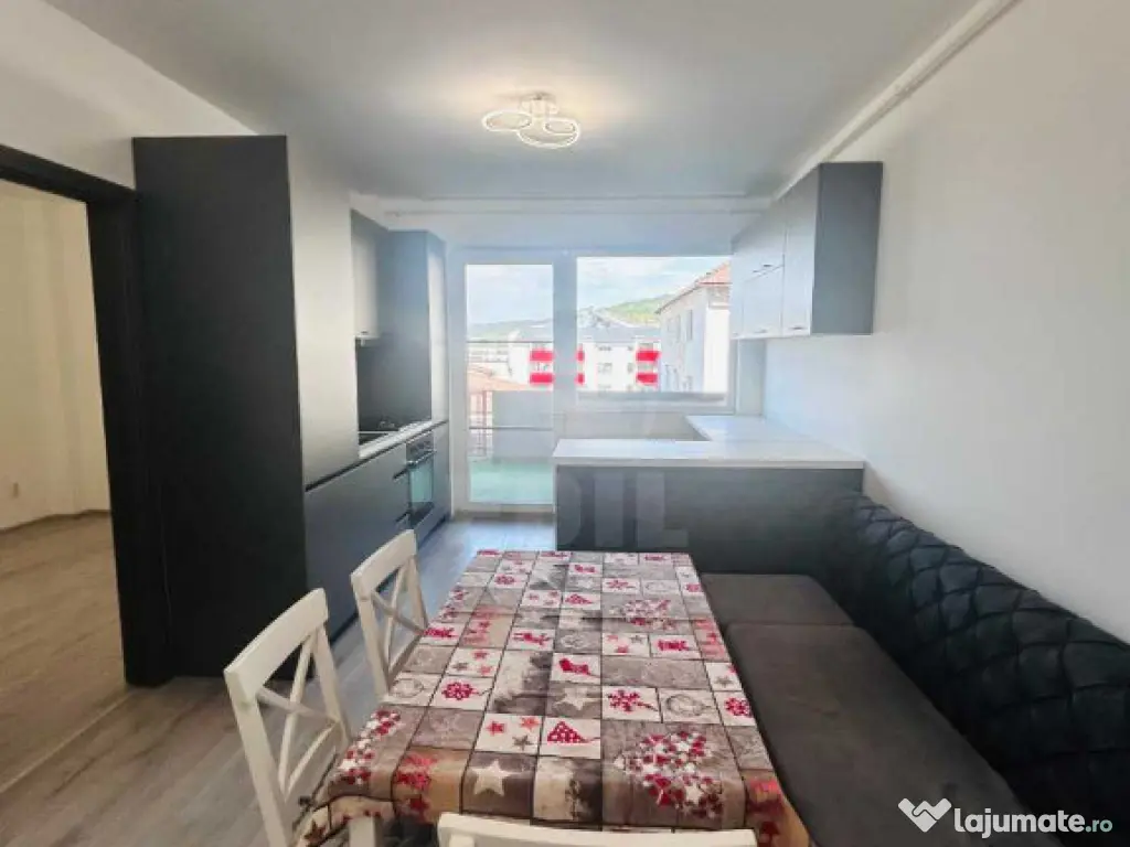 Apartament zona Teilor decomandat