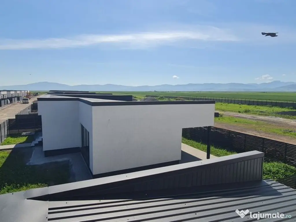 Casa individuala 4 camere 3 bai garaj Cartier Izvor Tarlu...