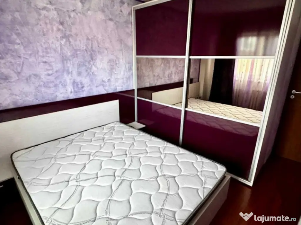 Apartament 3 camere, decomandat - zona Grivitei