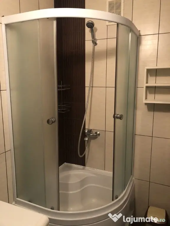 Garsoniera de inchiriat in zona Crangasi