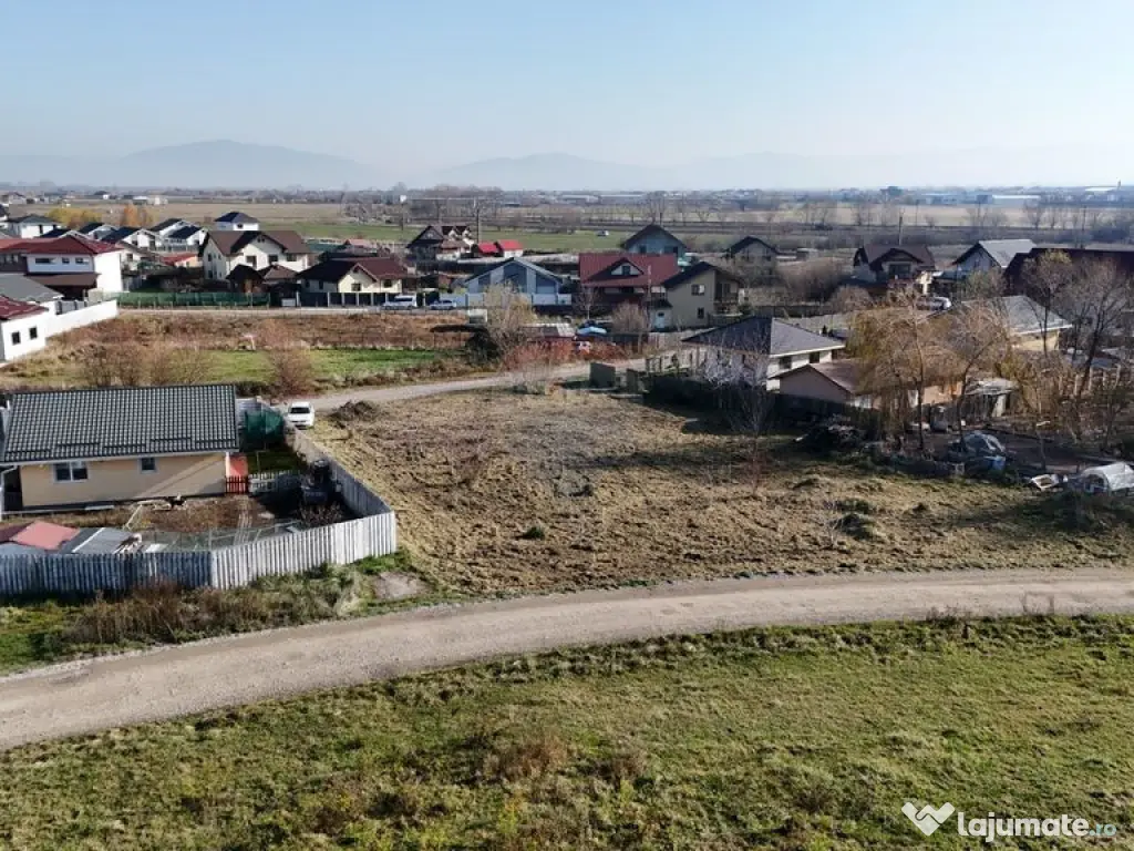 Teren intravilan 500 mp | Utilități | Certificat urbani...