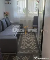 Apartament 3 camere Semidecomandat - 60 mp, Etaj 4 