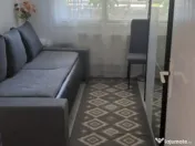 Apartament 3 camere Semidecomandat - 60 mp, Etaj 4 