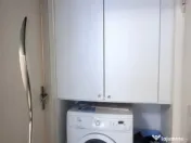 Apartament 3 camere Semidecomandat - 60 mp, Etaj 4 