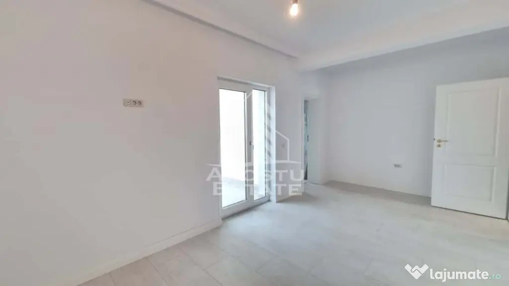 Duplex P+1 de vanzare, cu garaj, Dumbravita - Dumbravita (Timis)