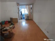 Bd Basarabiei -Parcul National- Garsoniera in bloc Anvelo 