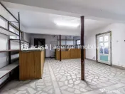 Clădire potrivită pentru proiecte educaționale sau de ... 