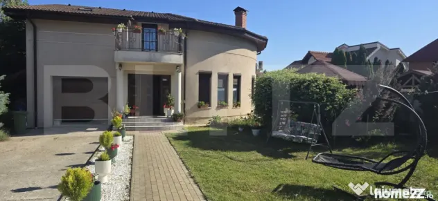Casa de vanzare, 300 mp, teren 600 mp, zona Bercu Rosu - Satu Mare (Satu-Mare)