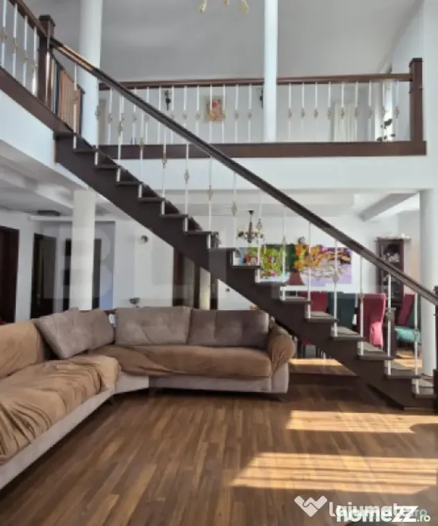 Casa de vanzare, 300 mp, teren 600 mp, zona Bercu Rosu - Satu Mare (Satu-Mare)