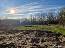 Teren Simnicu de Sus- Iesire la drum national -Toate utilita