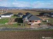 Casa la roșu 242 Mp Utili / Sat Săsar 