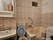 Ap 3 cam, Razboieni, cf 1, et 1, coaja, 72500 euro 