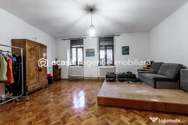 Casă în zonă liniștită, lângă Malul Mureșului cu ...