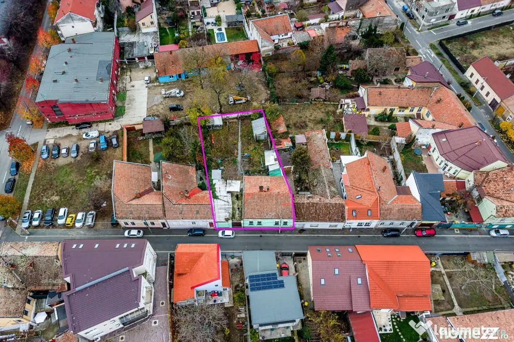 PREȚ REDUS! Casă cu teren de 750 mp, pe Malul Mureșului