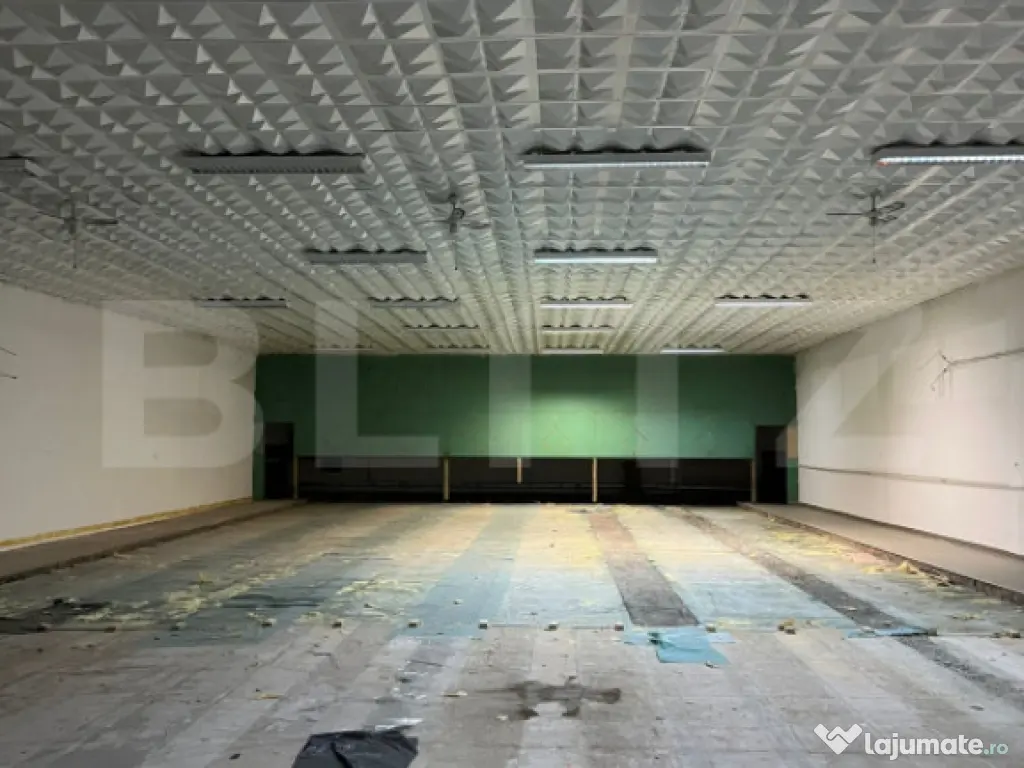 Spatiu comercial de inchiriat, 900 mp, zona Semicentral