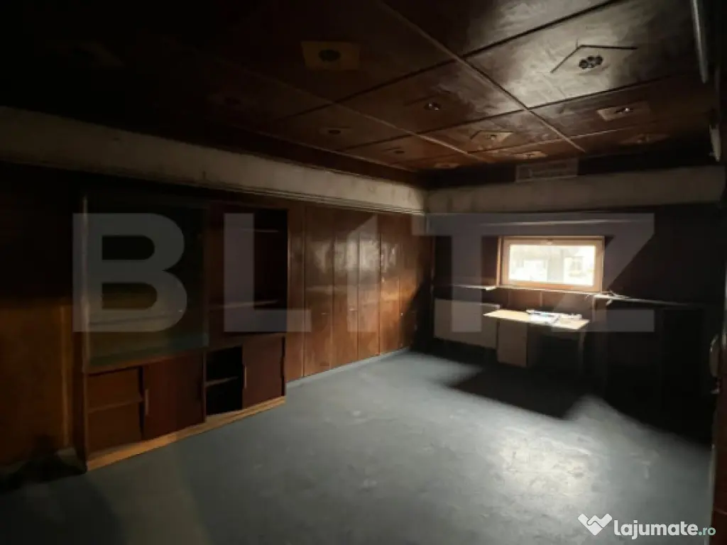 Spatiu comercial de inchiriat, 900 mp, zona Semicentral