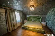 Vilă cu 5 camere, piscină și 805 mp teren, zona Vladimire 