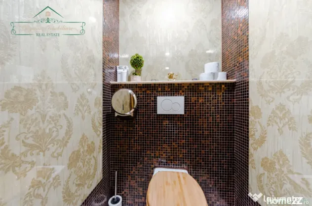 Vilă cu 5 camere, piscină și 805 mp teren, zona Vladimire