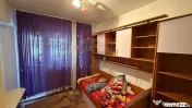 Apartament cu 4 camere de vânzare și boxă 12 mp zonă ... 