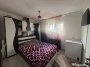 Apartament cu 3 camere de vânzare în zona Lapus 