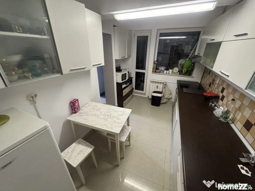 Apartament 3 camere zona Centrala