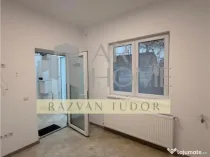 Spatiu comercial cu parcare proprie , Ploiesti, ultracentral