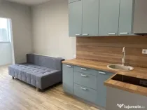 Garsoniera de vanzare zona Pandurii
