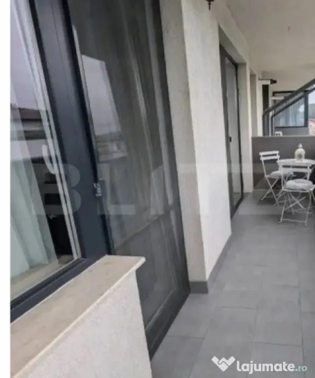 Apartament 2 camere superb,mobilat complet,parcare proprie