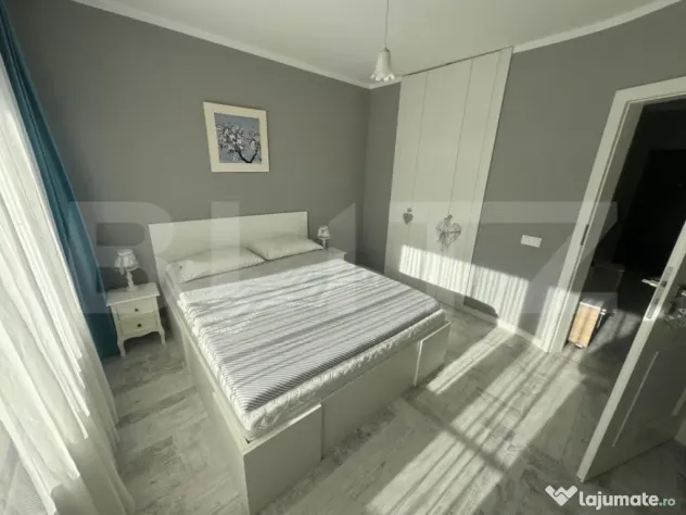 Apartament 2 camere superb,mobilat complet,parcare proprie