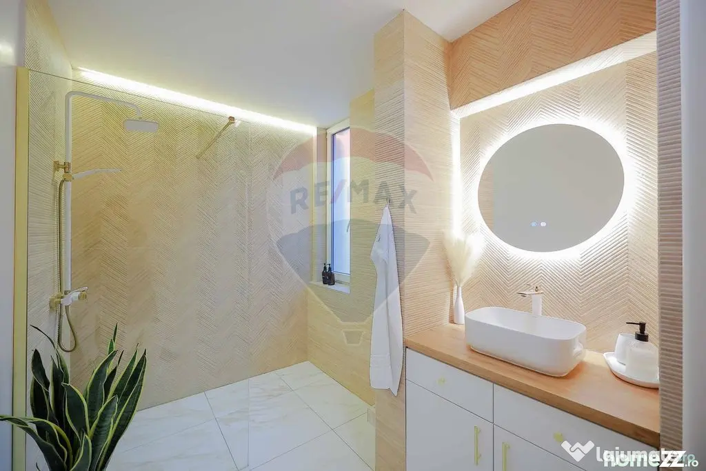 Apartament premium cu 4 camere de închiriat - Ultracentral - Oradea (Bihor)