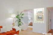 Apartament premium cu 4 camere de închiriat - Ultracentral