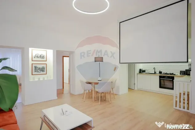 Apartament premium cu 4 camere de închiriat - Ultracentral