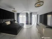 Casa cu PISCINA 248 mp utili + 580 mp teren si 2 garaje -... 