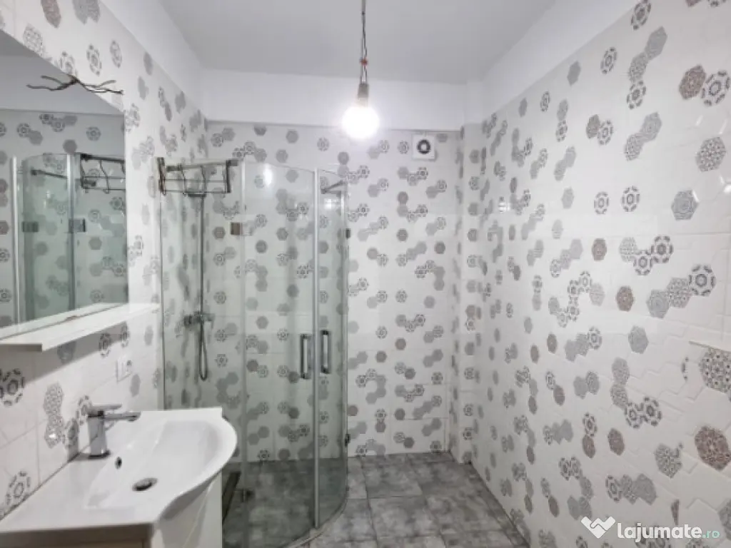 Apartament 1 camera, 40 mp, zona Bucium