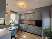 DE INCHIRIAT Casă / Vilă cu 5 camere în zona Ferme/OTO... 