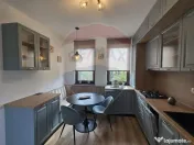 DE INCHIRIAT Casă / Vilă cu 5 camere în zona Ferme/OTO... 