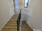 DE INCHIRIAT Casă / Vilă cu 5 camere în zona Ferme/OTO... 