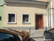 Casa 2 camere ,deschidere stradala , potential comercial ult