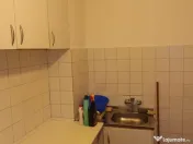 Garsoniera de vanzare zona KM 5, decomandata, CENTRALA GAZ 