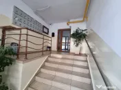 KM 5-garsoniera in bloc de apartamente
