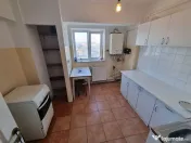 KM 5-garsoniera in bloc de apartamente