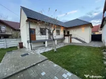 Casa cu 3 camere, recent renovata in 2024, suprafata de 100