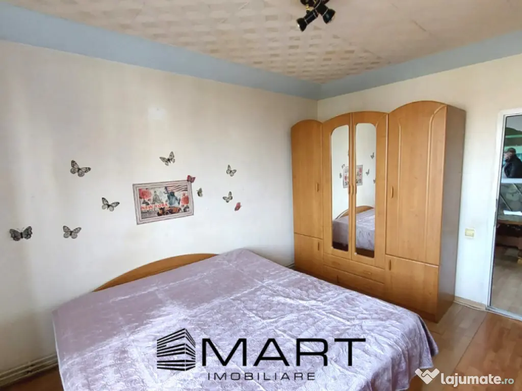 Apartament 3 camere decomandate zona Terezian